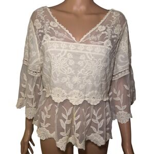 Verte Women Ivory Floral Embroidered Mesh Lace V-Neck Bell Sleeve Top S/M